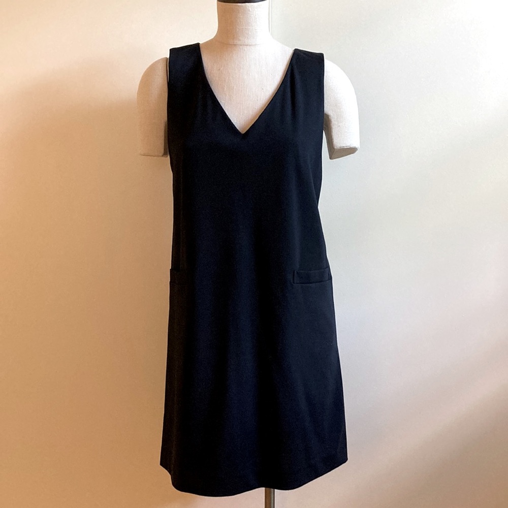 Uniqlo Navy Sleeveless Front Pocket Dress